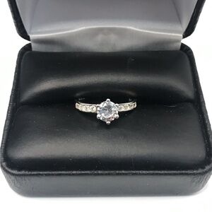 925 Sterling Silver CZ engagement or promise Women's Ring size 7, 8 and 9